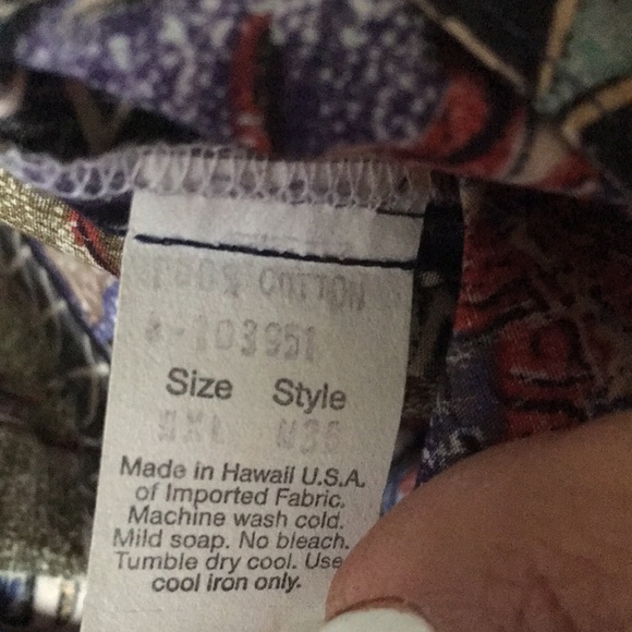 Vintage AVI Kahala Hawaiian shirt - Picture 5 of 5